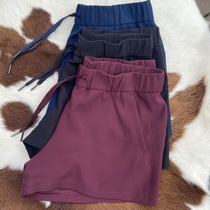 Lululemon On The Fly Shorts 3 count